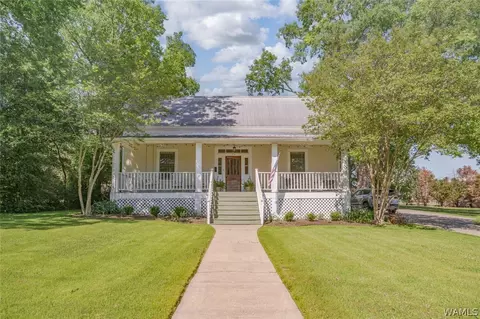 712 25th Ave, Northport, AL 35476