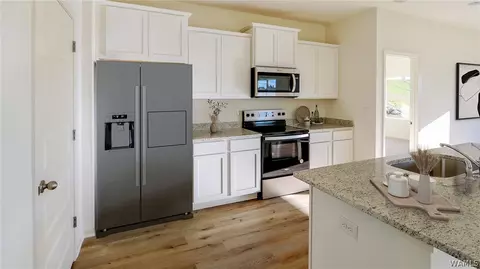 Kitchen - 18536 Trinity Dr, Vance, AL 35490 photo 4 of 7