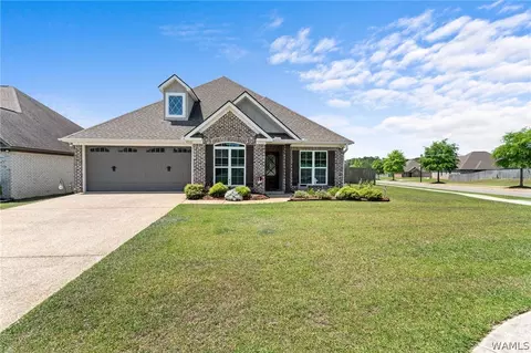 13858 Hemlock Dr, Northport, AL 35475