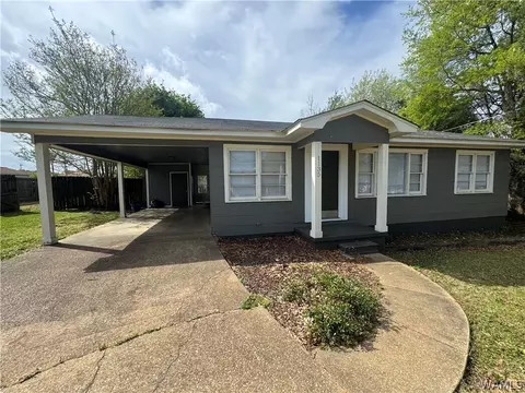1135 14th Pl E, Tuscaloosa, AL 35404