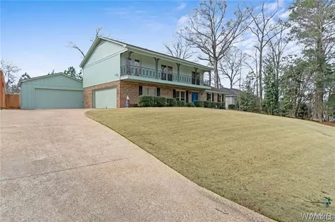 4625 White Dogwood Ln, Northport, AL 35473