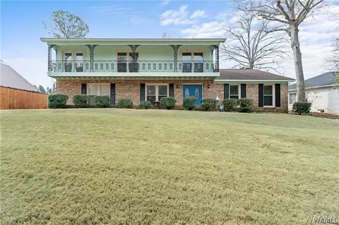 4625 White Dogwood Ln, Northport, AL 35473