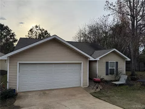 540 Crescent Ln E, Tuscaloosa, AL 35404