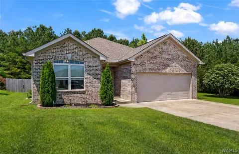 4920 Crosshill Ln, Northport, AL 35473