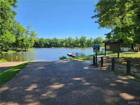 475 Roebuck Lndg, Akron, AL 35441