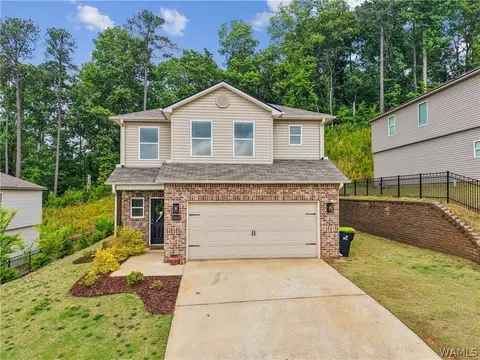 8668 Mohring Pl, Leeds, AL 35094
