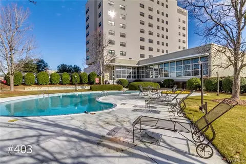 2209 9th St #403, Tuscaloosa, AL 35401