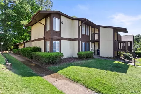 3914 Watermelon Rd #530-D, Northport, AL 35473