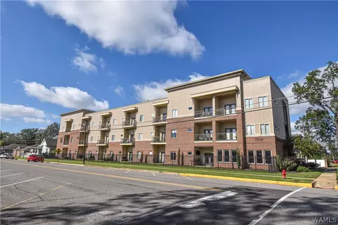 2708 7th St #207, Tuscaloosa, AL 35401