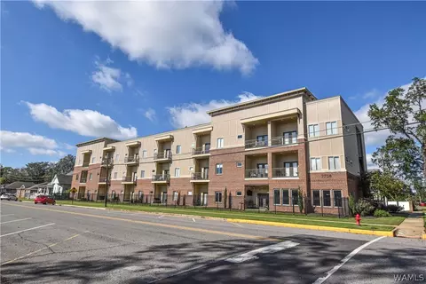 2708 7th St #207, Tuscaloosa, AL 35401