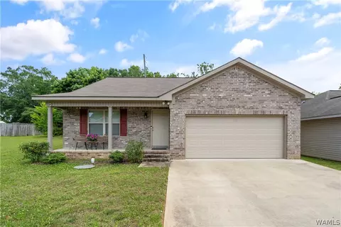 7415 Huntland Dr, Cottondale, AL 35453
