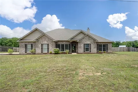 13157 Fondren Rd, Northport, AL 35475