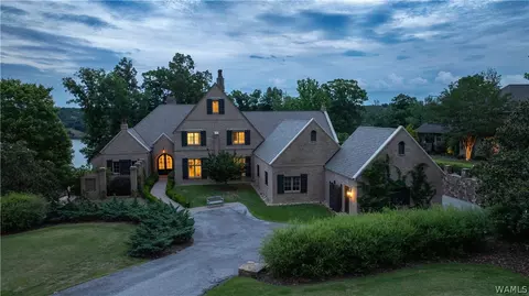 6605 Waterfront Dr, Tuscaloosa, AL 35406