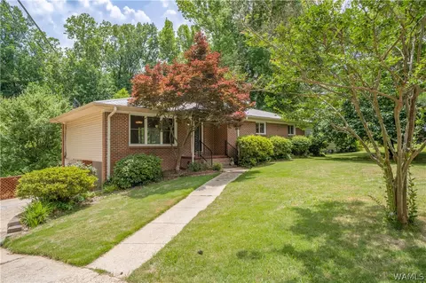 6 Beechwood Dr, Tuscaloosa, AL 35404