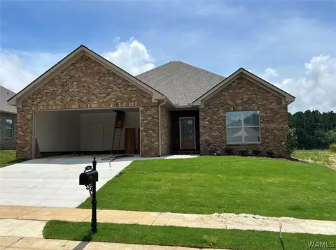 12656 White Pine Dr, Northport, AL 35475