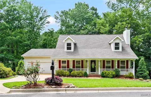 11417 April Sound Dr, Northport, AL 35475