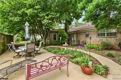 14433 White Oak Dr, Tuscaloosa, AL 35405