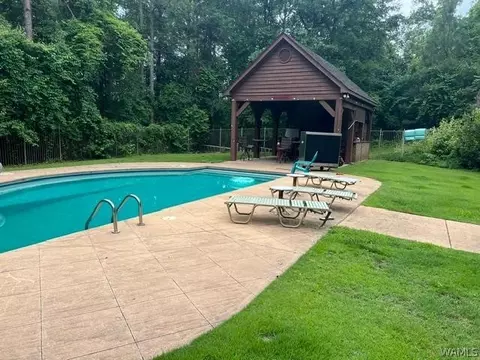6320 Covington Ln, Tuscaloosa, AL 35405