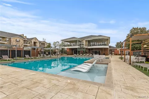 120 15th St E #511, Tuscaloosa, AL 35401