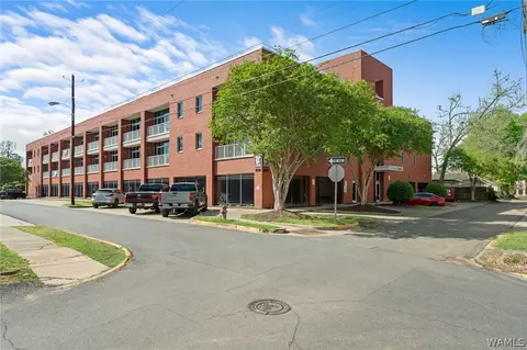 1510 9th St #206, Tuscaloosa, AL 35401