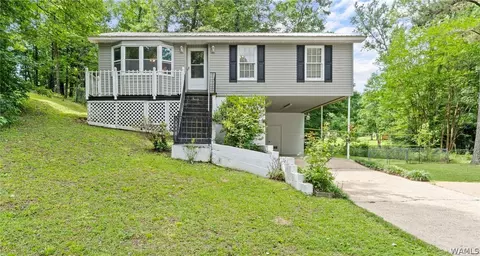 2703 Colonial Dr NE, Tuscaloosa, AL 35404