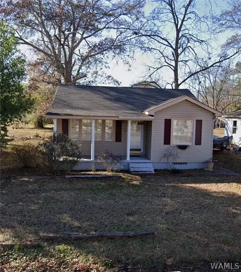 919 3rd Ave NE, Fayette, AL 35555