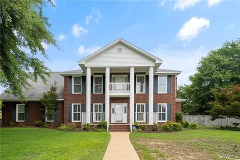 814 Amberwood Dr, Tuscaloosa, AL 35405