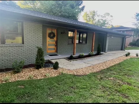 4809 Leland Dr, Northport, AL 35473