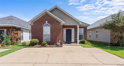 2320 Starlight Dr, Tuscaloosa, AL 35405