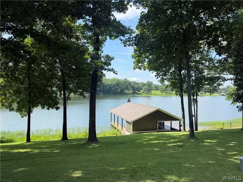 15621 Tuskaloosa Cir, Northport, AL 35475
