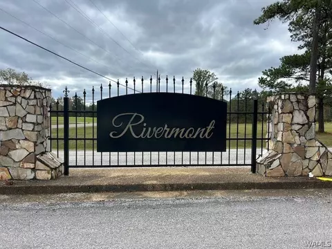 231 Pinecrest Ln, Pickensville, AL 35447