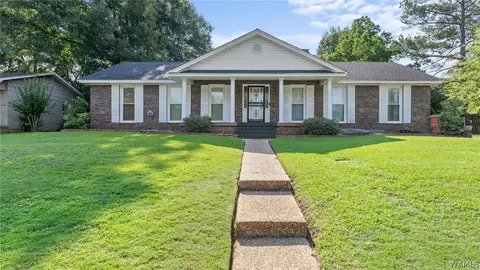 1321 Claymont Pkwy, Tuscaloosa, AL 35404