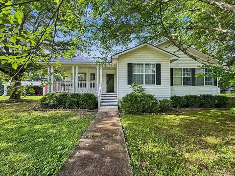145 County Rd 40, Logan, AL 35098