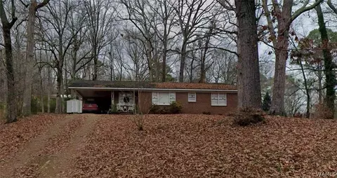4534 River Oak Dr, Northport, AL 35473