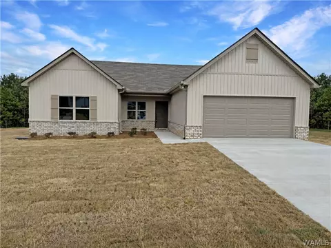 18068 Northview Cir, Northport, AL 35475