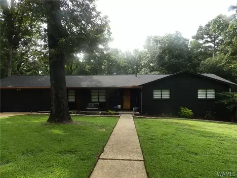 2005 Fountain Way, Northport, AL 35473