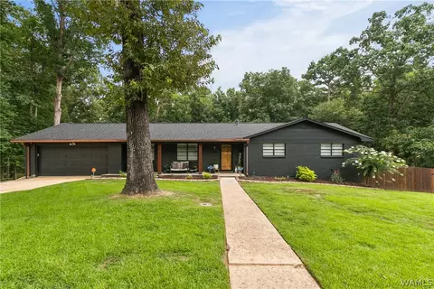 2005 Fountain Way, Northport, AL 35473