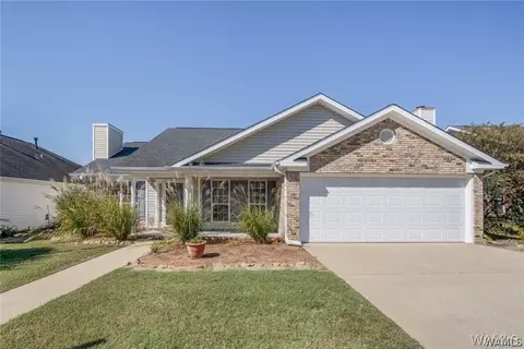 2704 Shady Bank Ln, Northport, AL 35473