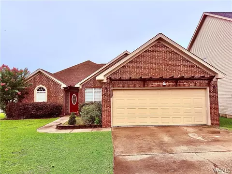 2430 Stardust Dr, Tuscaloosa, AL 35405