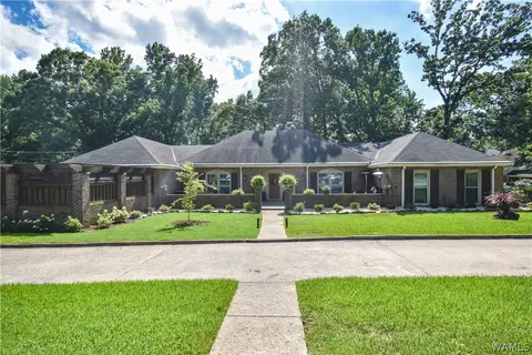 3404 Firethorn Dr, Tuscaloosa, AL 35405