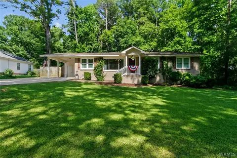 5101 Leland Dr, Northport, AL 35473