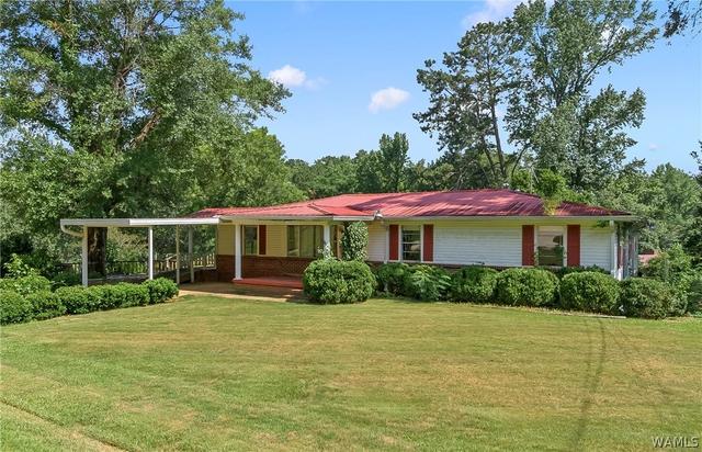 5101 Applewood Dr, Northport, AL 35473