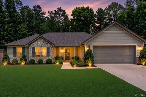 17647 Hayes Rd, Northport, AL 35475