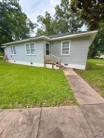 303 3rd Ave SE, Aliceville, AL 35442