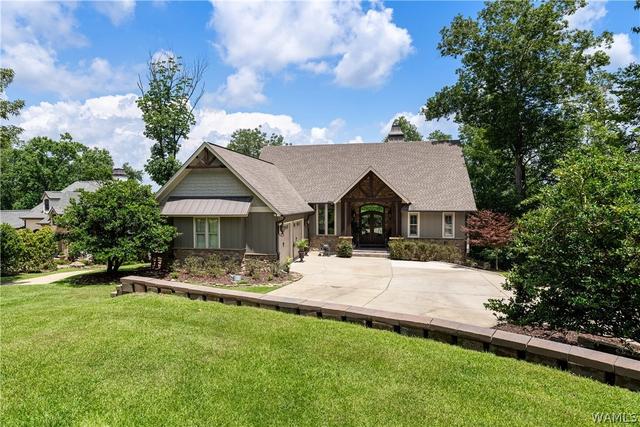 10698 Spilt Oak Dr, Northport, AL 35475