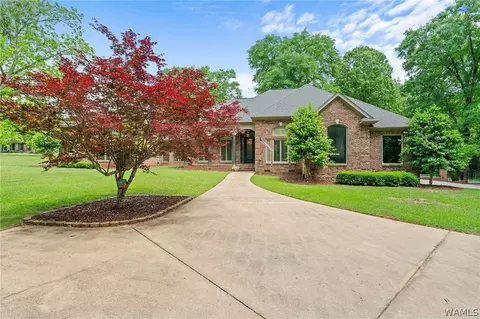 120 Magnolia Cir, Centreville, AL 35042