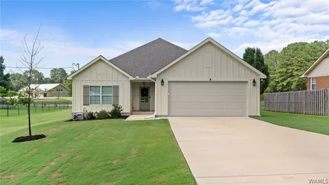 12335 Viewpoint Rd, Northport, AL 35475