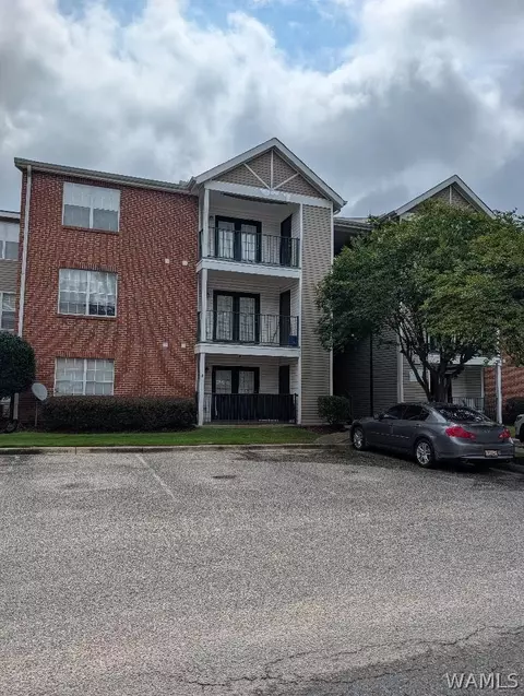 120 15th St E #517, Tuscaloosa, AL 35401