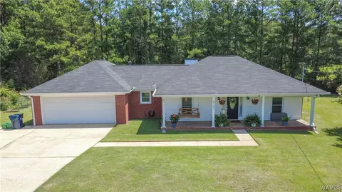 6127 Hibiscus Ln, Northport, AL 35473