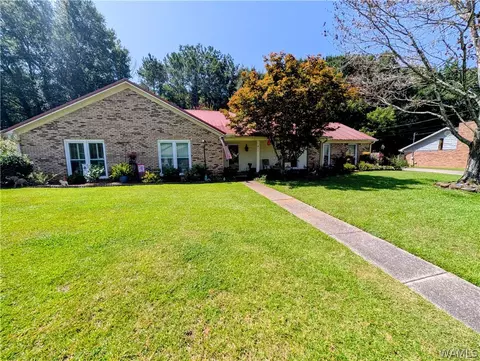 411 59th St, Northport, AL 35473